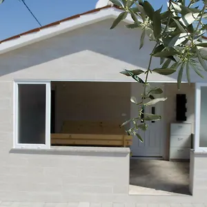 Vacation House K&i Peroj